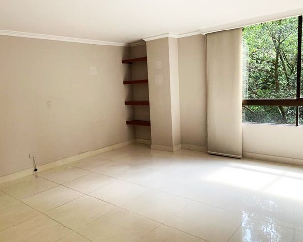 Apartamento de 3 alcobas en arriendo en El Poblado, Medellín, 167 m² · foto 5 de 12