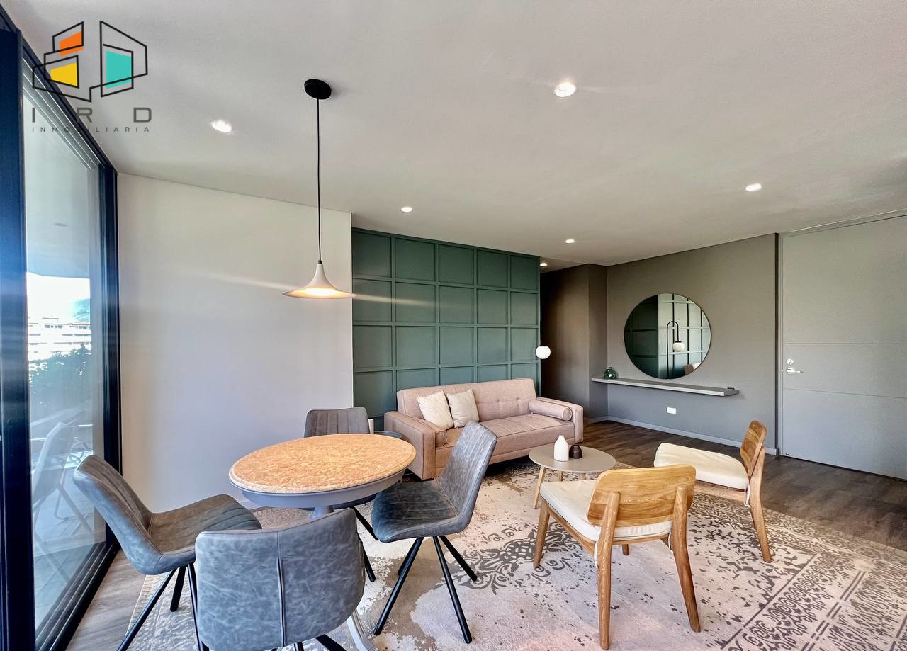 Apartamento en arriendo en Lalinde, Medellín · foto 3 de 24