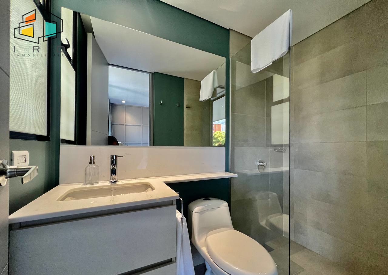 Apartamento en arriendo en Lalinde, Medellín · foto 15 de 24