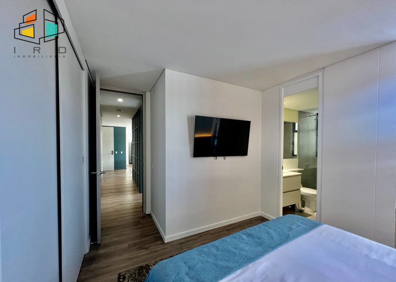 Apartamento en arriendo en Lalinde, Medellín · foto 16 de 24