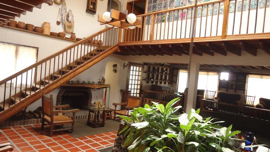 Casa de 9 alcobas en venta en San Jose, Bucaramanga, 268 m² · foto 5 de 24