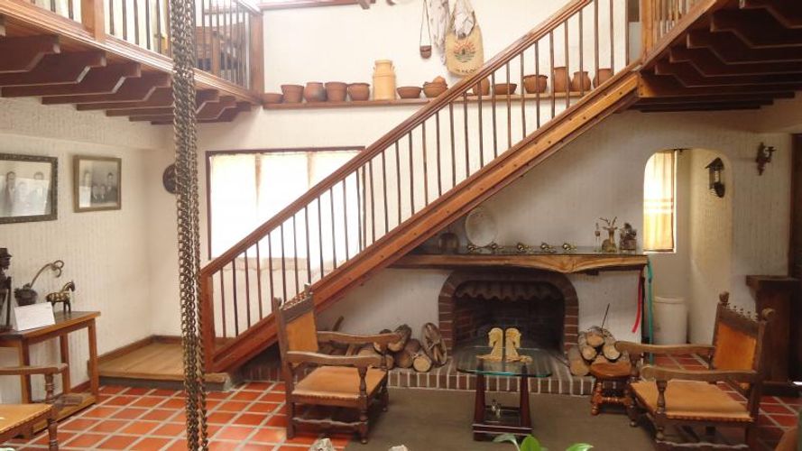 Casa de 9 alcobas en venta en San Jose, Bucaramanga, 268 m² · foto 7 de 24