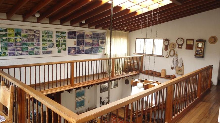 Casa de 9 alcobas en venta en San Jose, Bucaramanga, 268 m² · foto 8 de 24