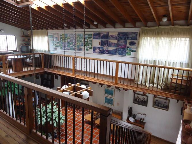 Casa de 9 alcobas en venta en San Jose, Bucaramanga, 268 m² · foto 18 de 24