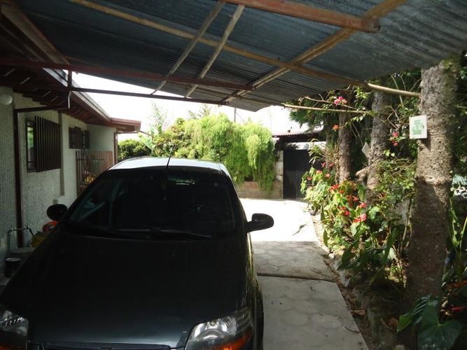 Casa de 9 alcobas en venta en San Jose, Bucaramanga, 268 m² · foto 23 de 24