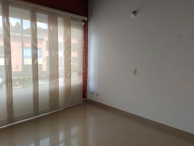 Casa de 3 alcobas en venta en Las Antillas, Envigado, 110 m² · foto 9 de 16