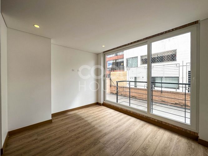 Apartamento de 3 alcobas en venta en Santa Barbara Occidental, Bogotá, 143 m² · foto 11 de 21