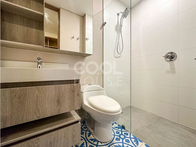 Apartamento de 3 alcobas en venta en Santa Barbara Occidental, Bogotá, 143 m² · foto 14 de 21