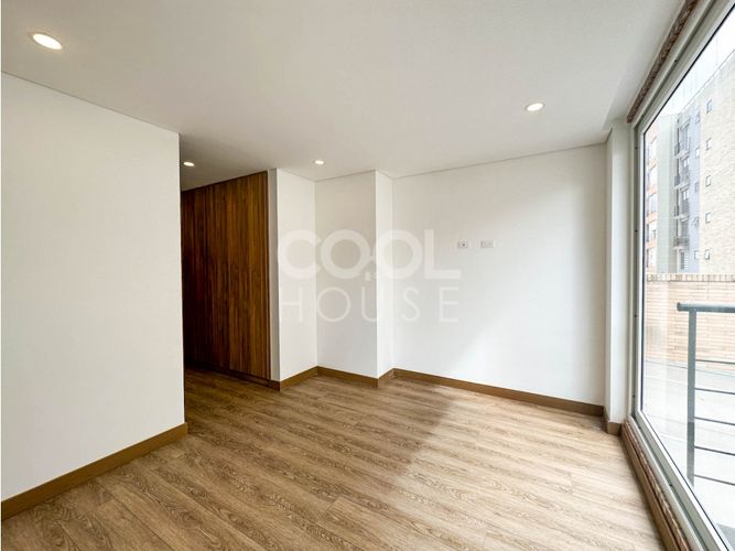 Apartamento de 3 alcobas en venta en Santa Barbara Occidental, Bogotá, 143 m² · foto 16 de 21
