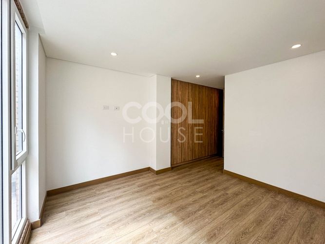 Apartamento de 3 alcobas en venta en Santa Barbara Occidental, Bogotá, 143 m² · foto 17 de 21