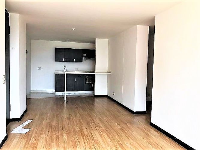 Apartamento de 3 alcobas en arriendo en El Poblado, Medellín, 72 m² · foto 2 de 20