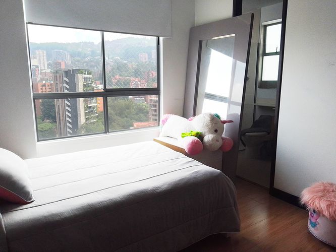Apartamento de 3 alcobas en arriendo en El Poblado, Medellín, 152 m² · foto 11 de 19