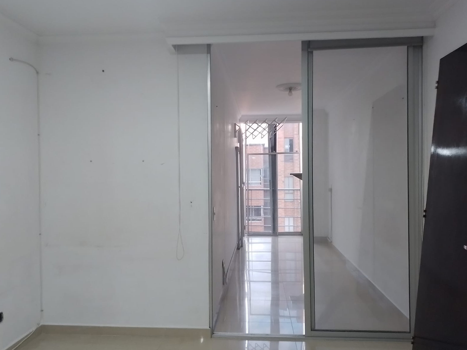 Apartamento en arriendo en Laureles, Medellín · foto 5 de 19