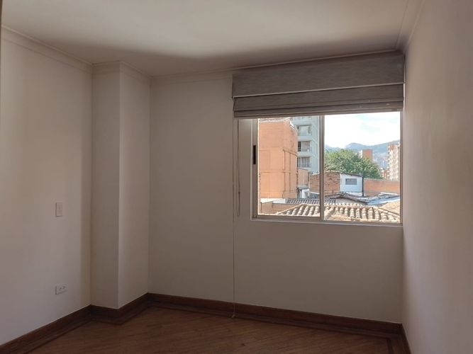 Apartamento de 3 alcobas en arriendo en Laureles, Medellín, 140 m² · foto 10 de 20
