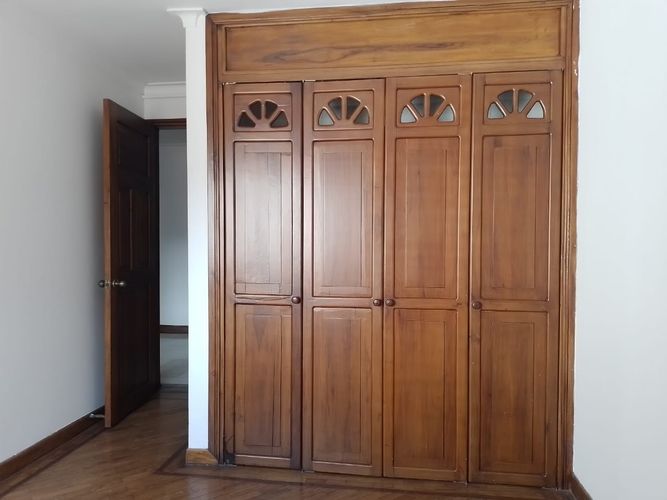 Apartamento de 3 alcobas en arriendo en Laureles, Medellín, 140 m² · foto 13 de 20