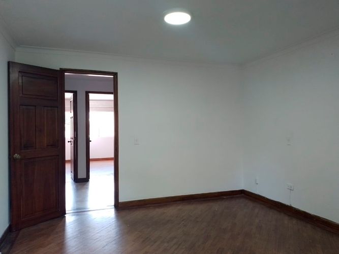 Apartamento de 3 alcobas en arriendo en Laureles, Medellín, 140 m² · foto 15 de 20