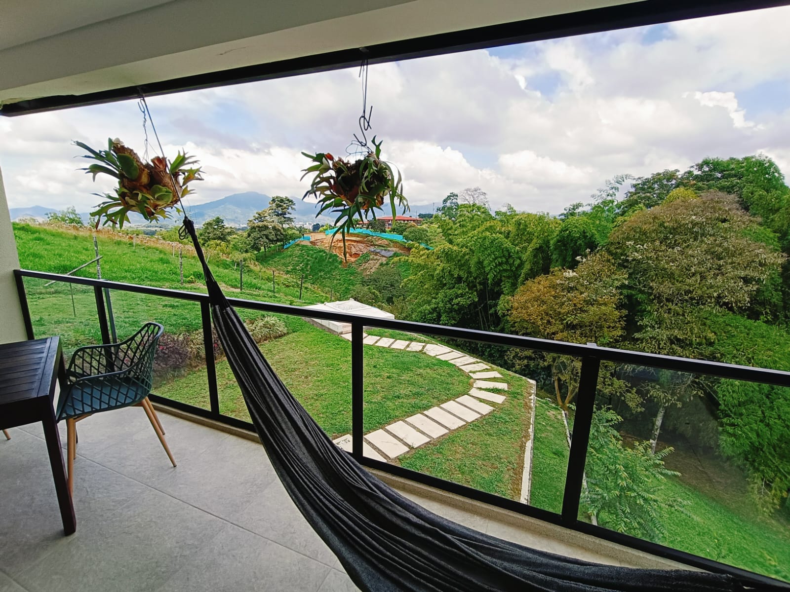 Casa en venta en Tribunas Corcega, Pereira · foto 7 de 24