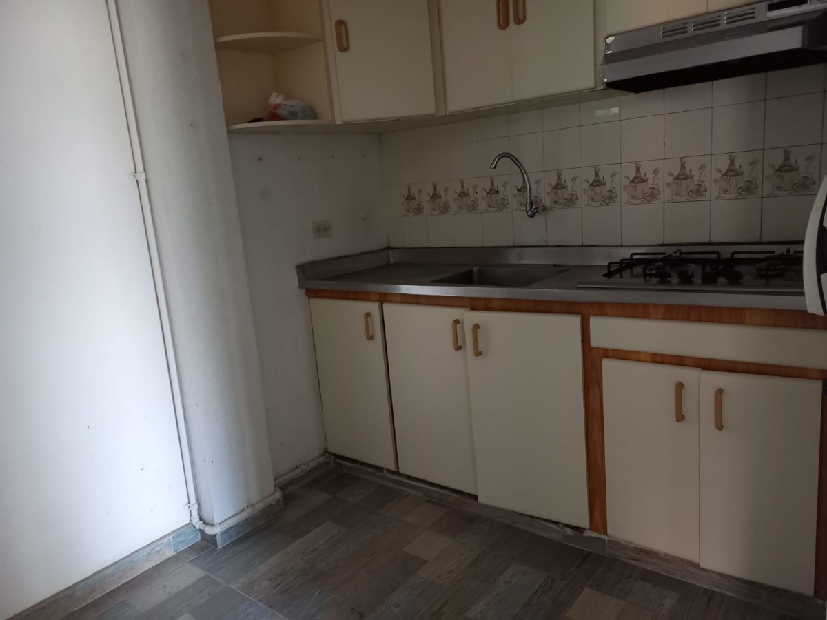 Apartamento en venta en Lombardia, Bogotá · foto 2 de 12