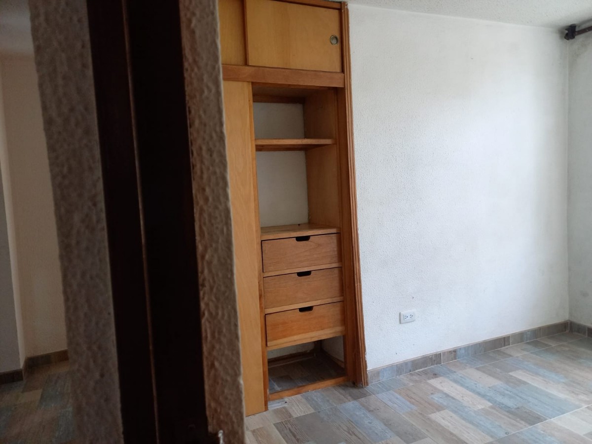 Apartamento en venta en Lombardia, Bogotá · foto 8 de 12