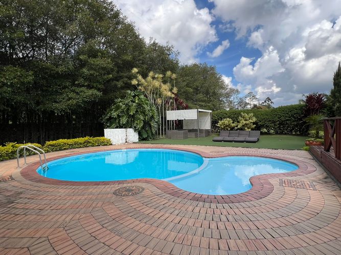 Casa de 5 alcobas en venta en Llano Grande, Rionegro, 492 m² · foto 19 de 19