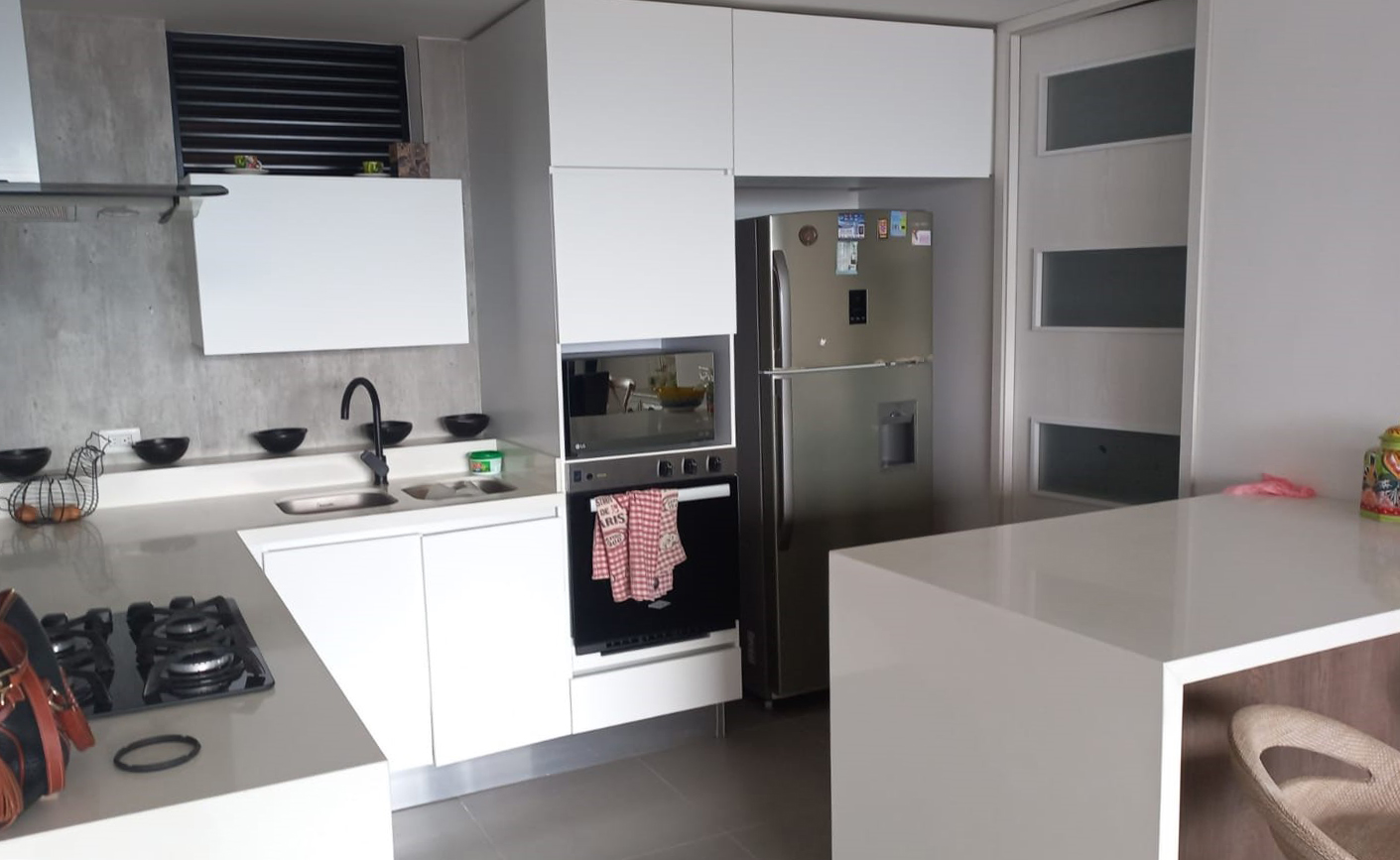 Apartamento en arriendo en La Pradera, Envigado · foto 4 de 10