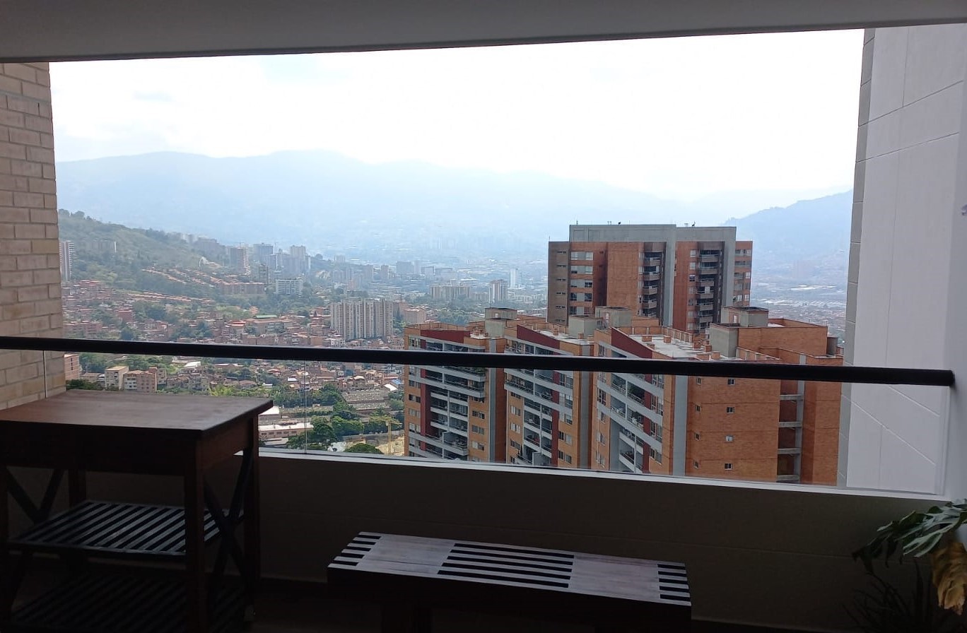 Apartamento en arriendo en La Pradera, Envigado · foto 10 de 10