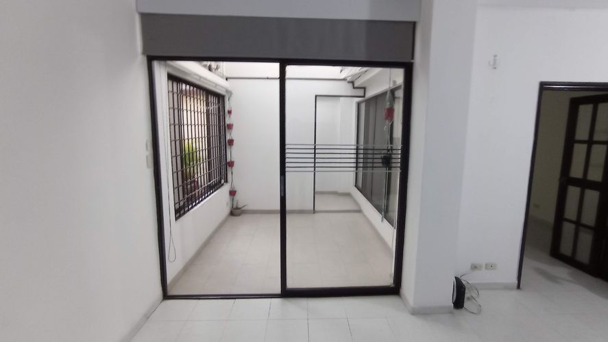 Apartamento de 1 alcoba en venta en Santa Monica, Cali, 60 m² · foto 6 de 17