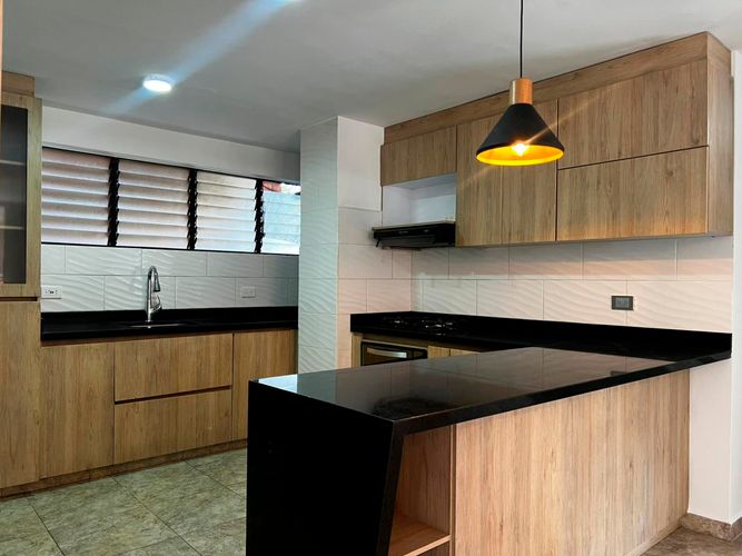 Apartamento de 3 alcobas en arriendo en El Poblado, Medellín, 114 m² · foto 6 de 18