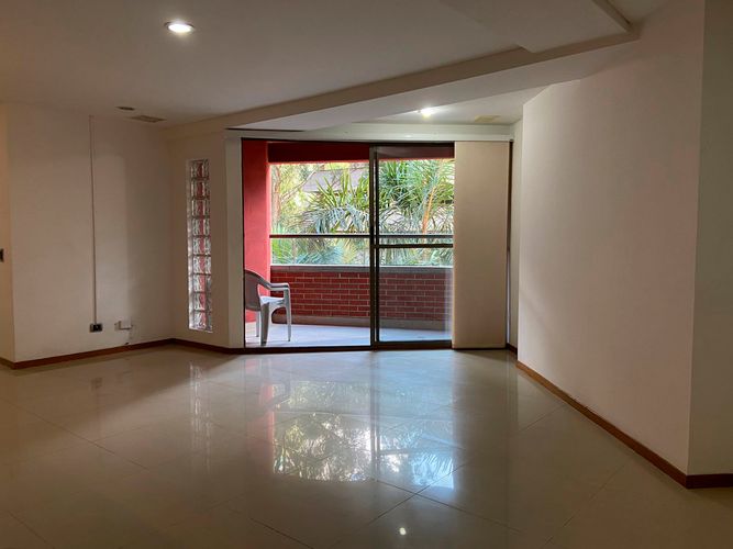Apartamento de 3 alcobas en arriendo en Vegas De La Doctora, Sabaneta, 111 m² · foto 2 de 20