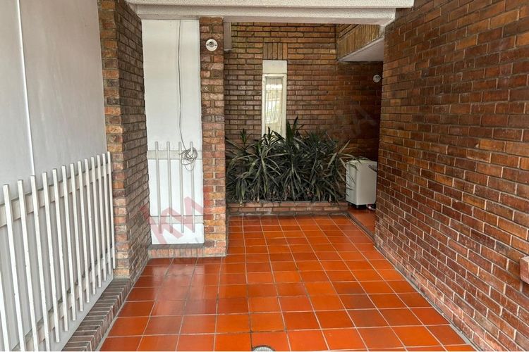Casa de 4 alcobas en venta en Niza Norte, Bogotá, 295 m² · foto 7 de 15