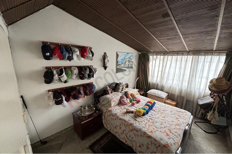 Casa de 4 alcobas en venta en Niza Norte, Bogotá, 295 m² · foto 9 de 15