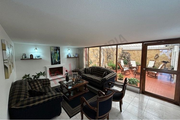 Casa de 4 alcobas en venta en Niza Norte, Bogotá, 295 m² · foto 12 de 15