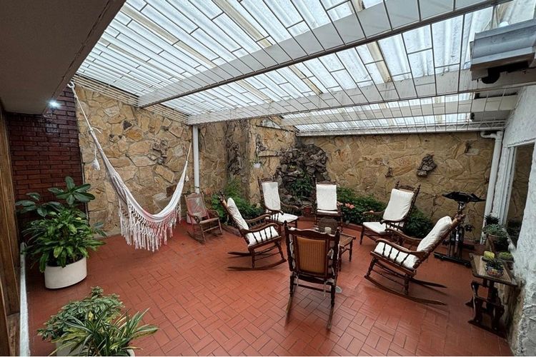 Casa de 4 alcobas en venta en Niza Norte, Bogotá, 295 m² · foto 13 de 15