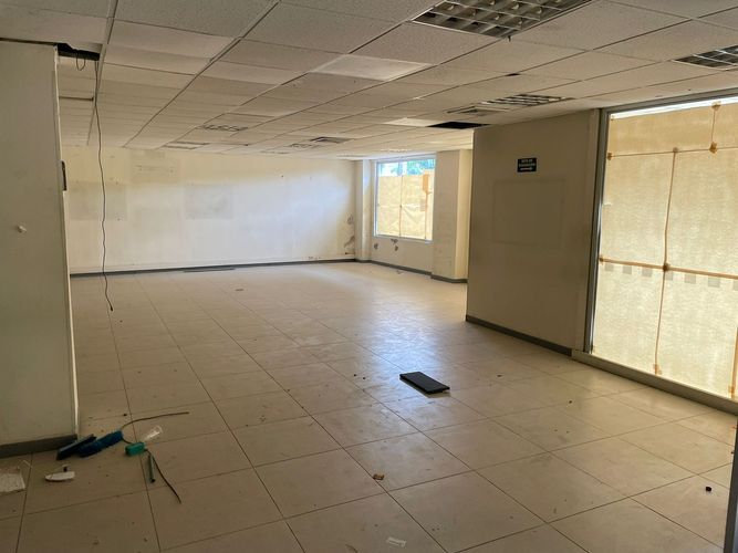 Oficina en venta en Centro, Neiva, 396 m² · foto 2 de 10