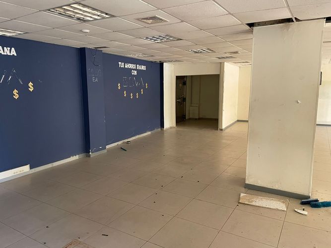 Oficina en venta en Centro, Neiva, 396 m² · foto 3 de 10