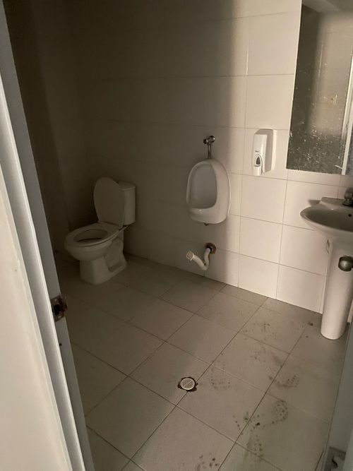 Oficina en venta en Centro, Neiva, 396 m² · foto 7 de 10