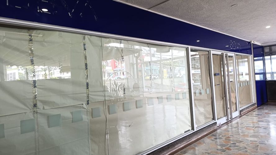 Oficina en venta en Pinares, Pereira, 148 m² · foto 2 de 7