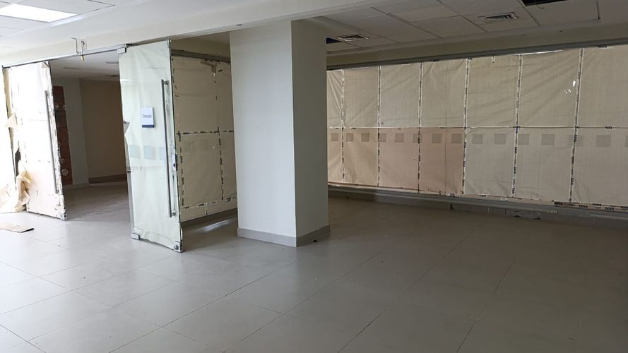Oficina en venta en Pinares, Pereira, 148 m² · foto 5 de 7