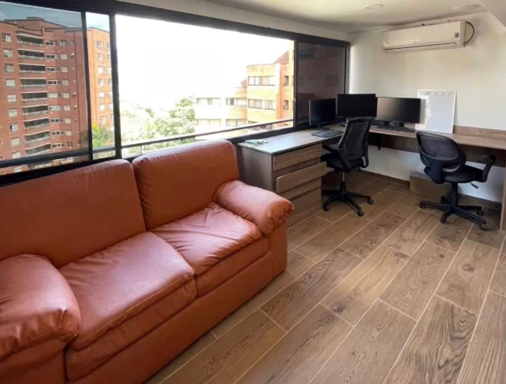 Apartamento en venta en El Poblado, Medellín · foto 8 de 16