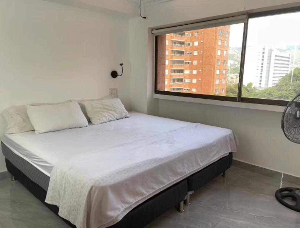 Apartamento en venta en El Poblado, Medellín · foto 10 de 16