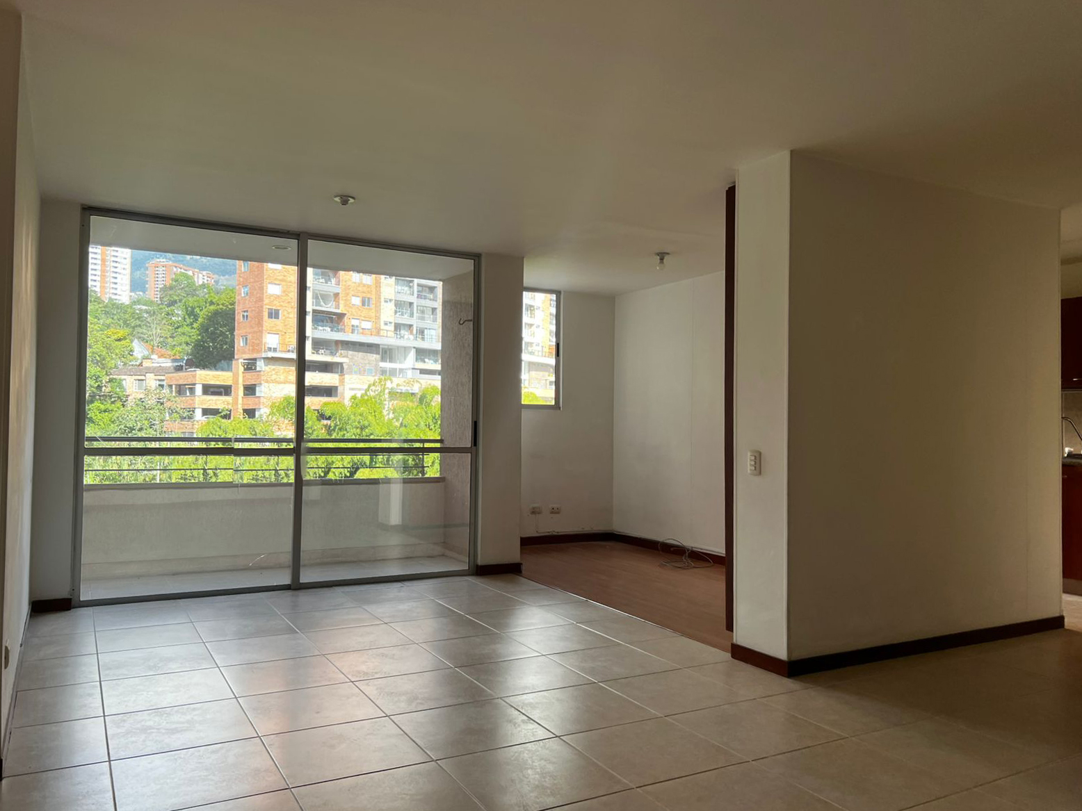 Apartamento en venta en Cumbres, Envigado · foto 2 de 18