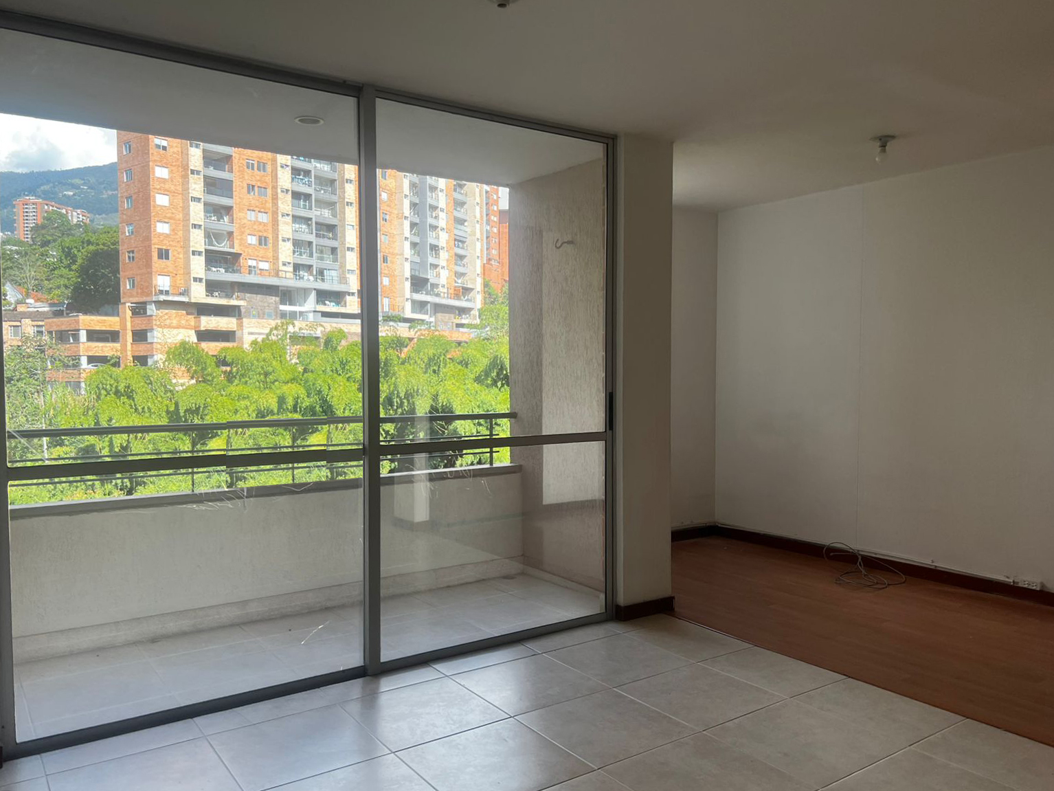 Apartamento en venta en Cumbres, Envigado · foto 3 de 18