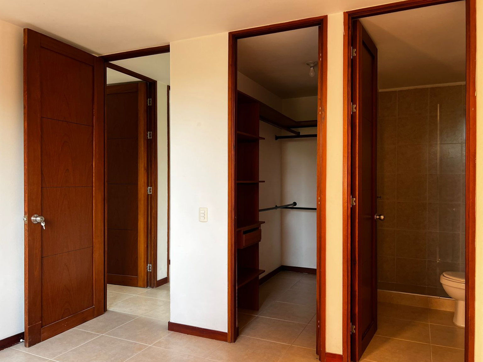 Apartamento en venta en Cumbres, Envigado · foto 16 de 18