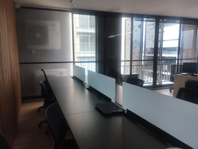 Oficina en arriendo en El Poblado, Medellín, 157 m² · foto 10 de 18