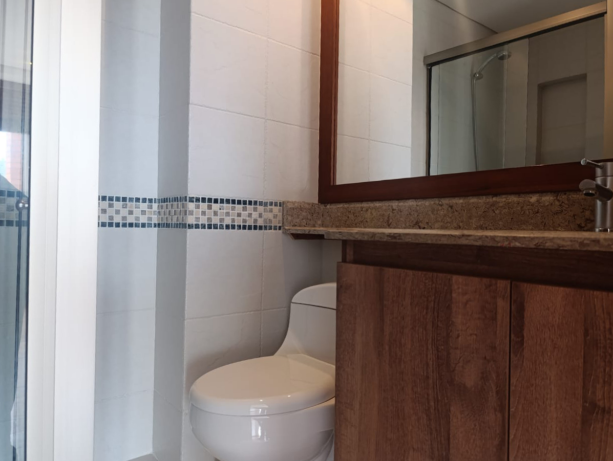 Apartamento en arriendo en El Poblado, Medellín · foto 18 de 20