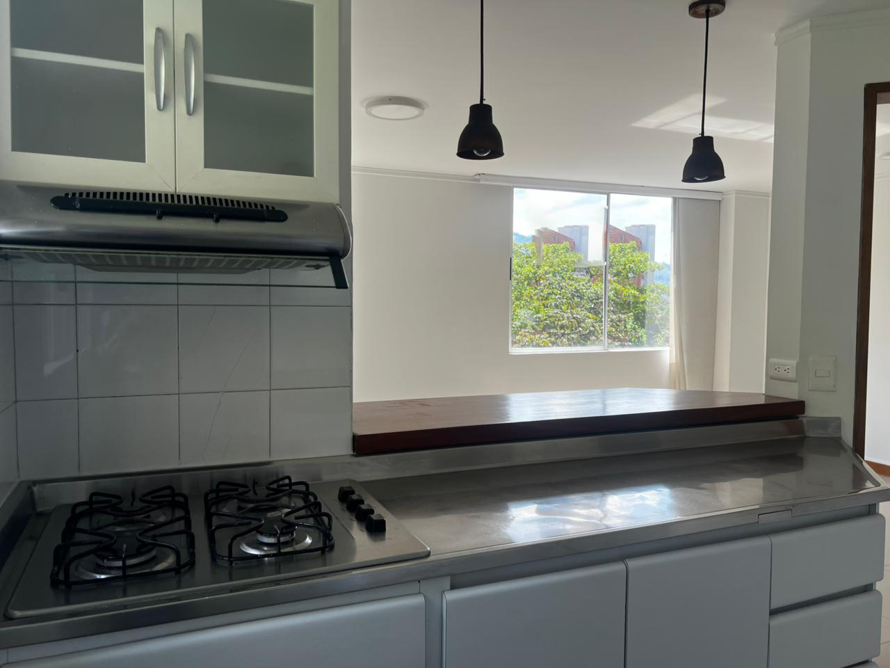 Apartamento en arriendo en El Poblado, Medellín · foto 6 de 17