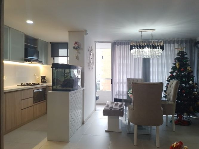 Apartamento de 3 alcobas en arriendo en Laureles, Medellín, 80 m² · foto 4 de 18