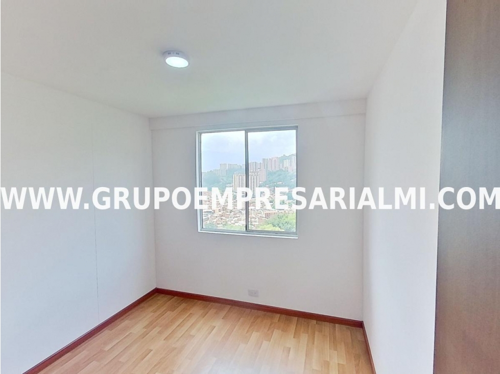 Apartamento en venta en Belén, Medellín 3