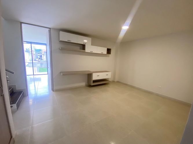 Casa de 5 alcobas en venta en Juan De Ampudia, Jamundí, 300 m² · foto 9 de 12