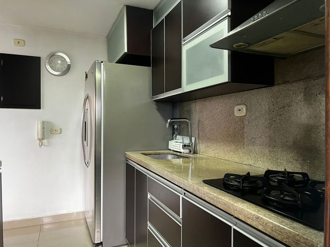 Casa de 5 alcobas en venta en Loma Del Chocho, Envigado, 240 m² · foto 5 de 16